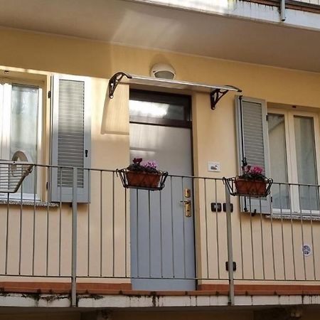 Casa Vacanze Il Tuffetto Olginate Екстер'єр фото