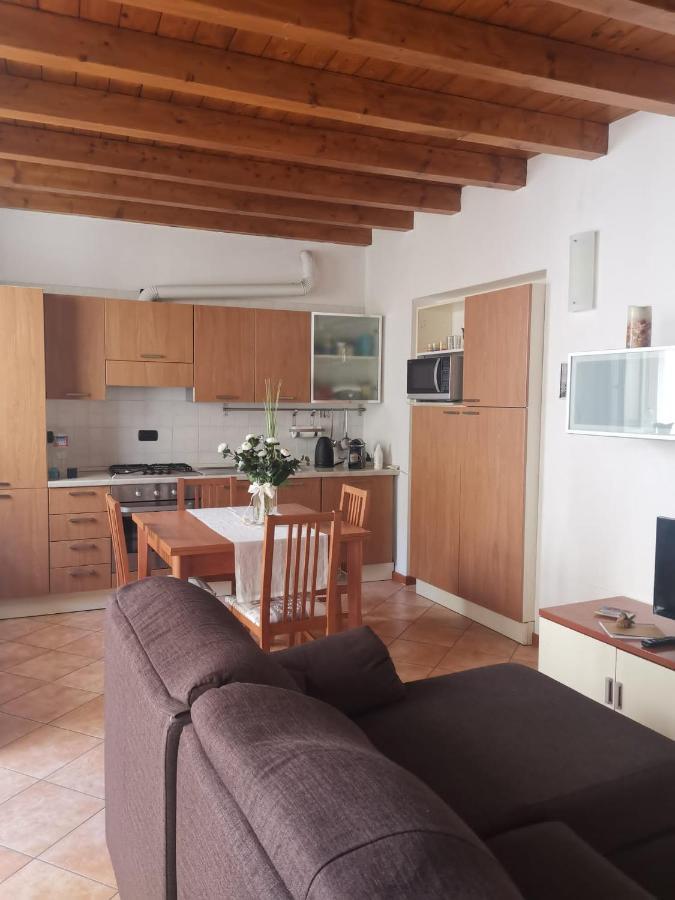 Casa Vacanze Il Tuffetto Olginate Екстер'єр фото